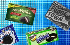 Discontinued cookie boxes including SnackWell's Devil's Food, Fudge Town, Droxies