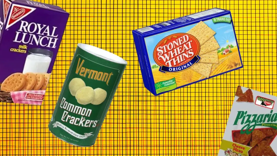 Royal Lunch, Vermont Common Crackers, Stoned Wheat Thins, and Pizzarias packages