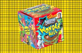Nestlé Wonder Ball candy box featuring Disney characters and Buzz Lightyear